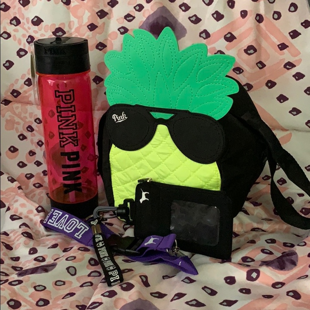 Victoria’s Secret Pink bundle